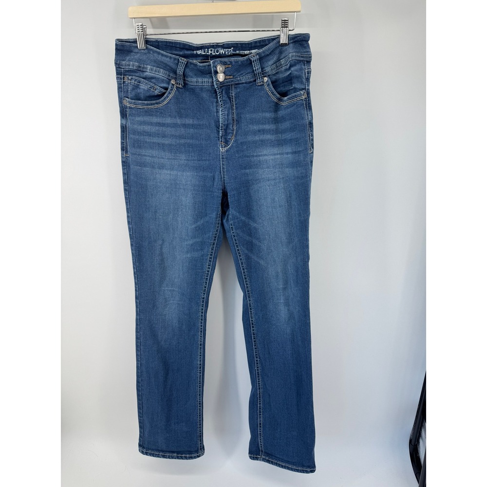 WallFlower Luscious Curvy Bootcut‎ Jeans Medium Wash Blue Denim 16 Plus Long